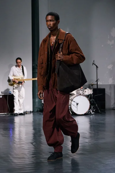 Look 41